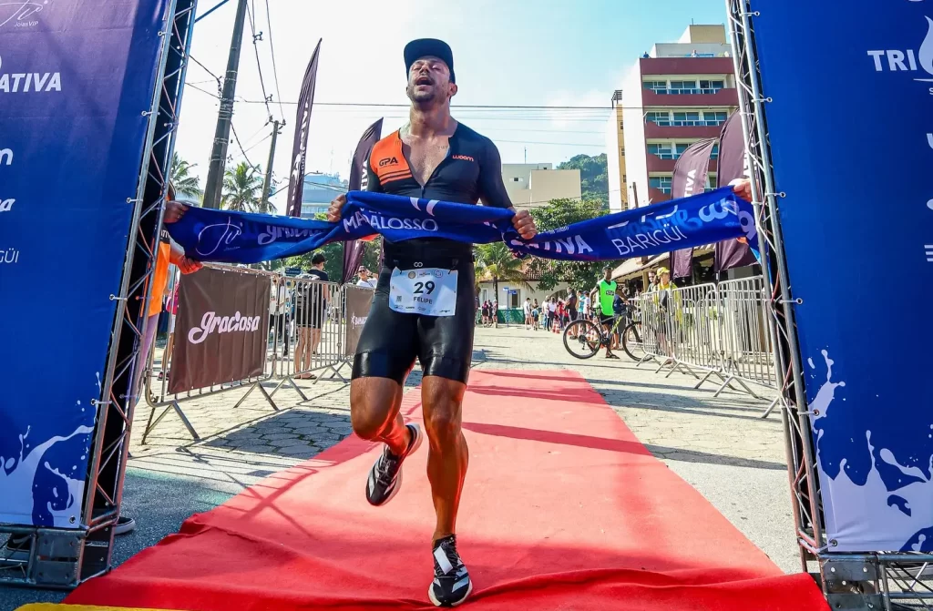 Regras: até onde pode abrir o zíper do macaquinho?